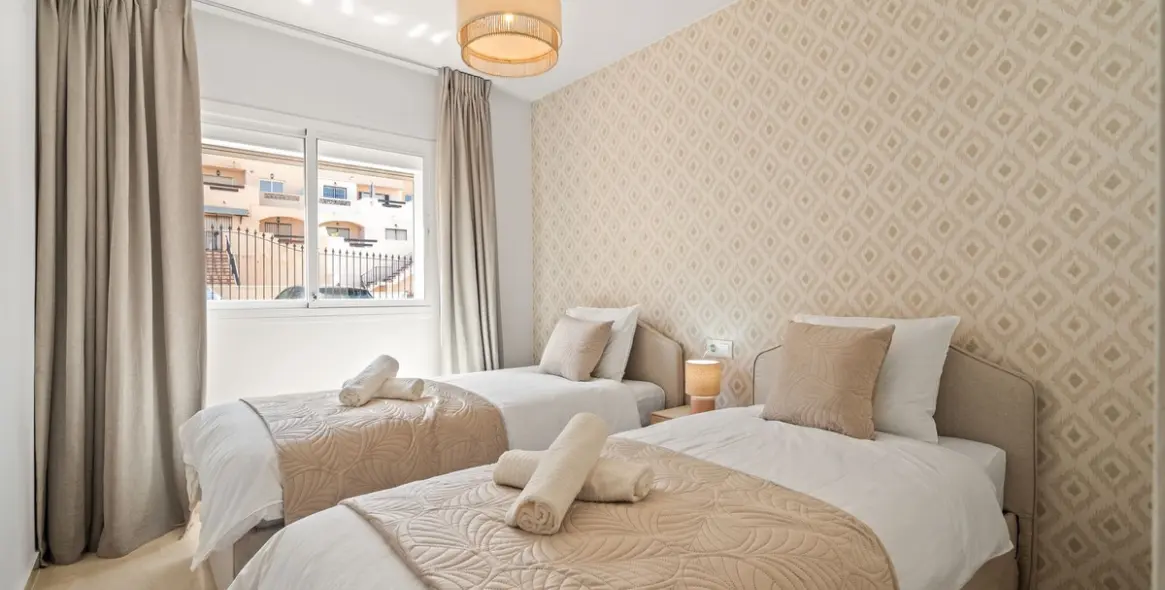 Venta de ático dúplex en Casares Playa 11