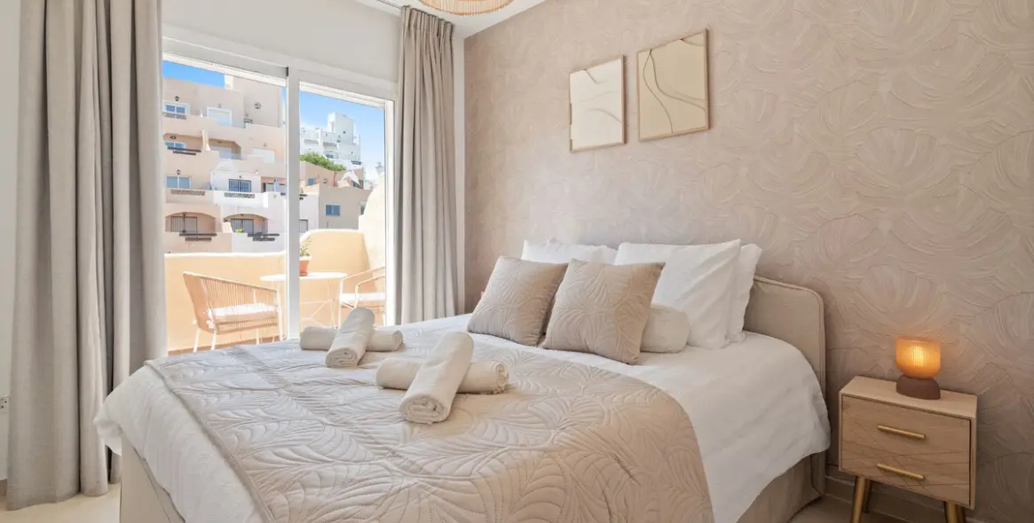 Venta de ático dúplex en Casares Playa 13