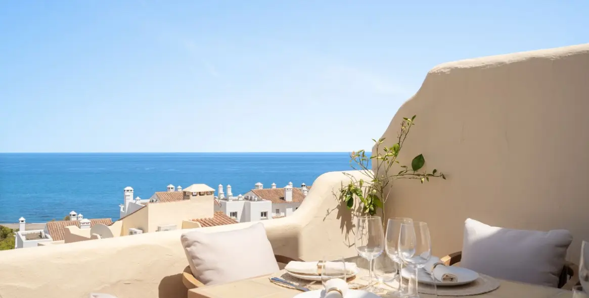 Venta de ático dúplex en Casares Playa 16