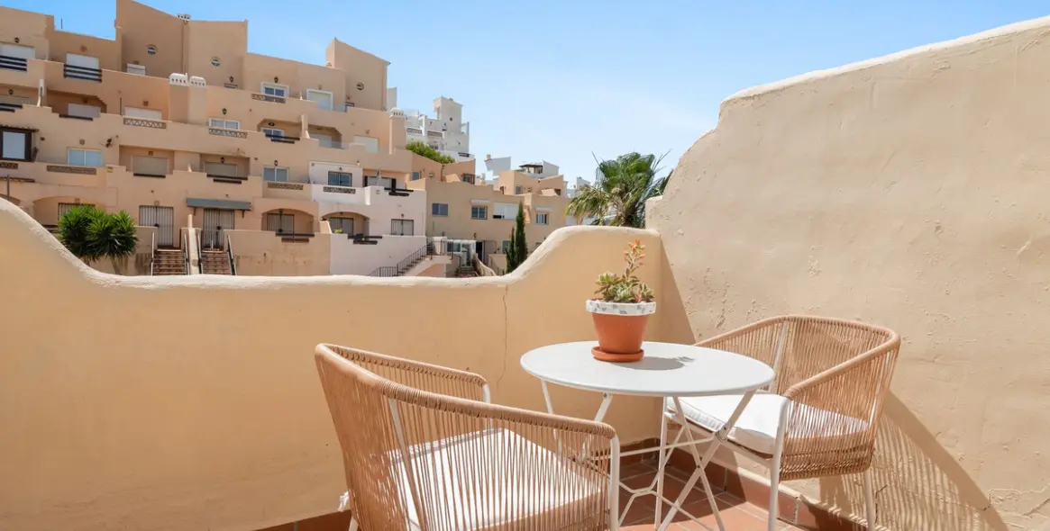 Venta de ático dúplex en Casares Playa 22