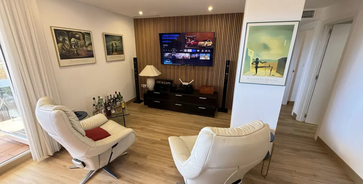 Venta de apartamento en planta media en Elviria 4