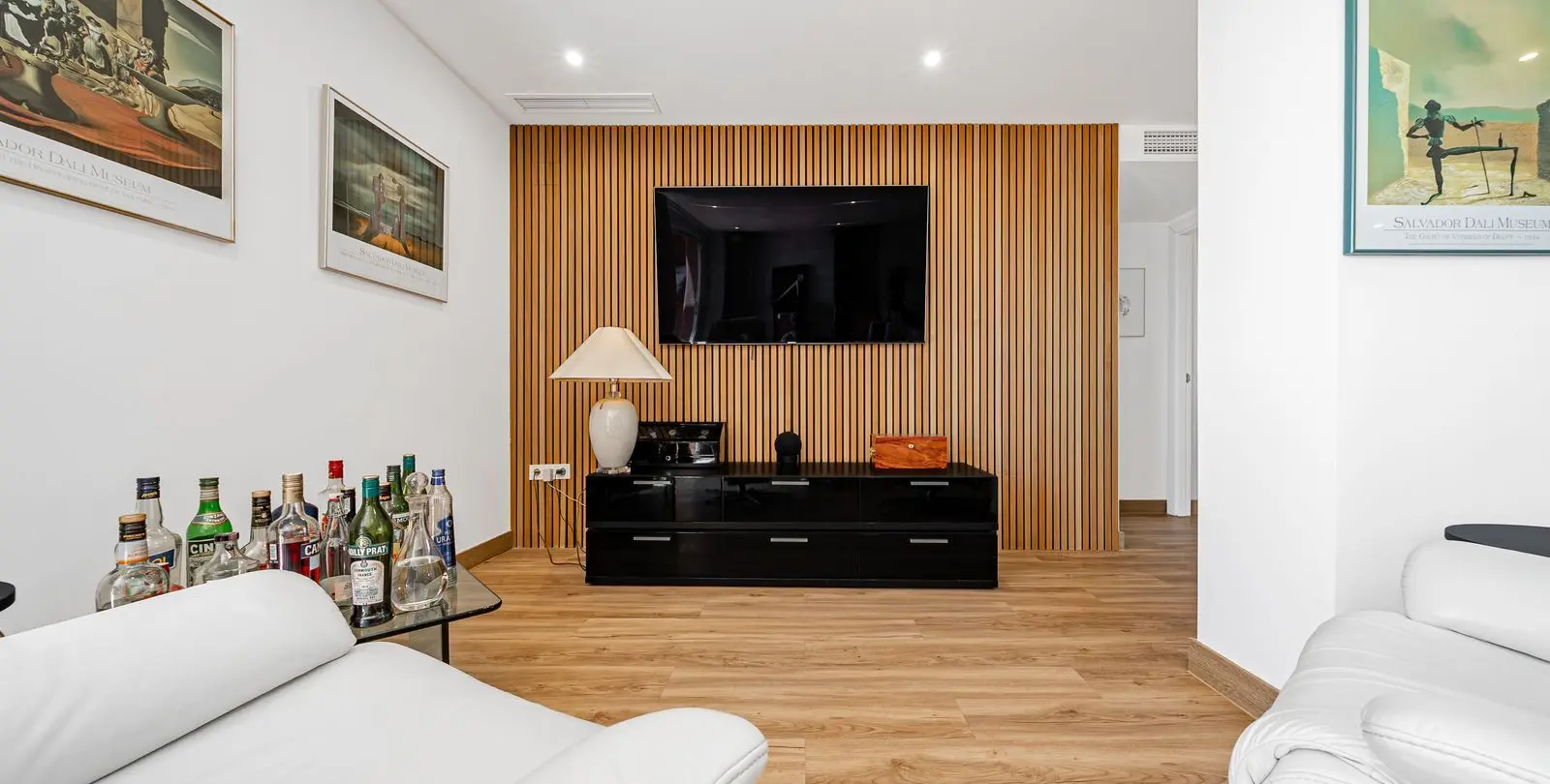 Продажа апартаментов на среднем этаже в Elviria 5