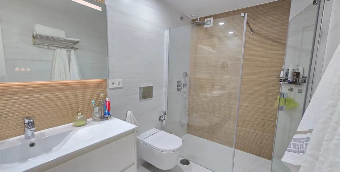 Venta de apartamento en planta baja en Benalmadena 30