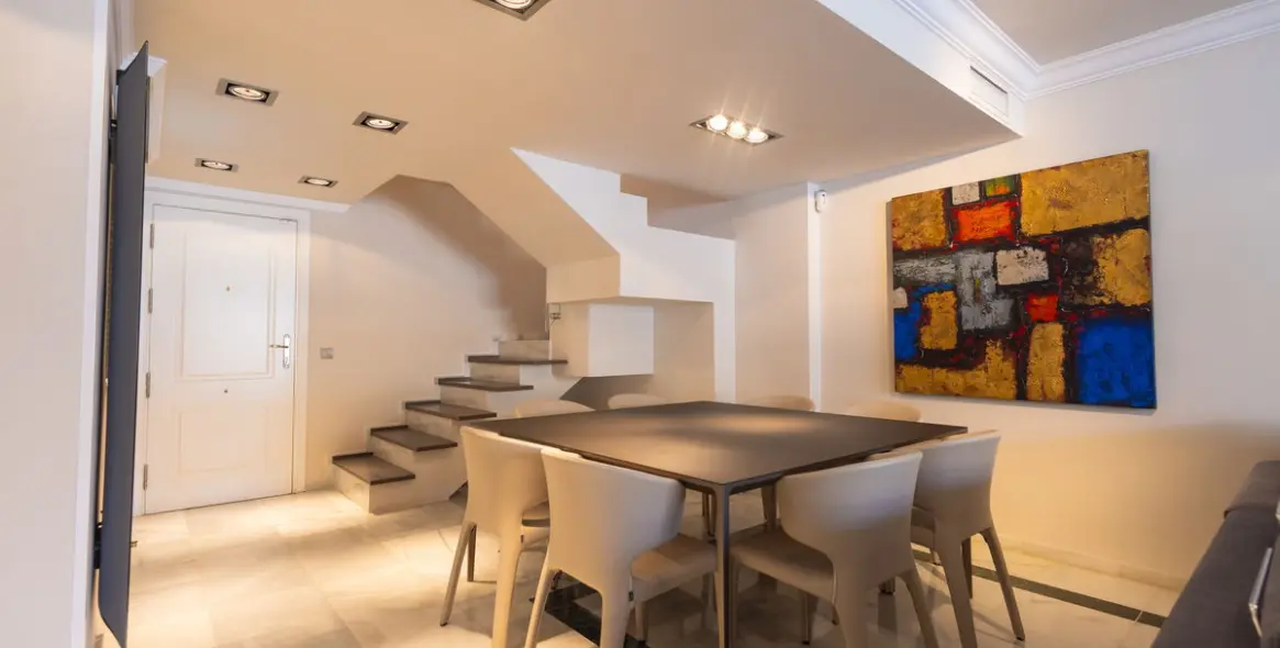 Venta de ático dúplex en Marbella 10