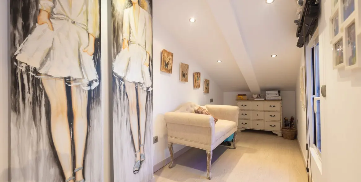 Venta de ático dúplex en Marbella 24