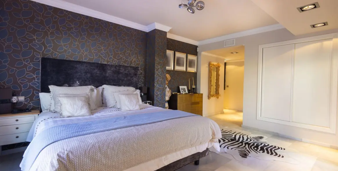 Venta de ático dúplex en Marbella 27