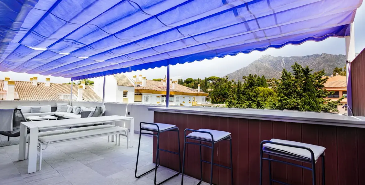 Venta de ático dúplex en Marbella 29