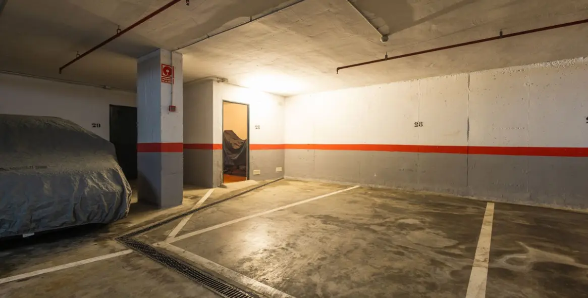 Venta de ático dúplex en Marbella 41