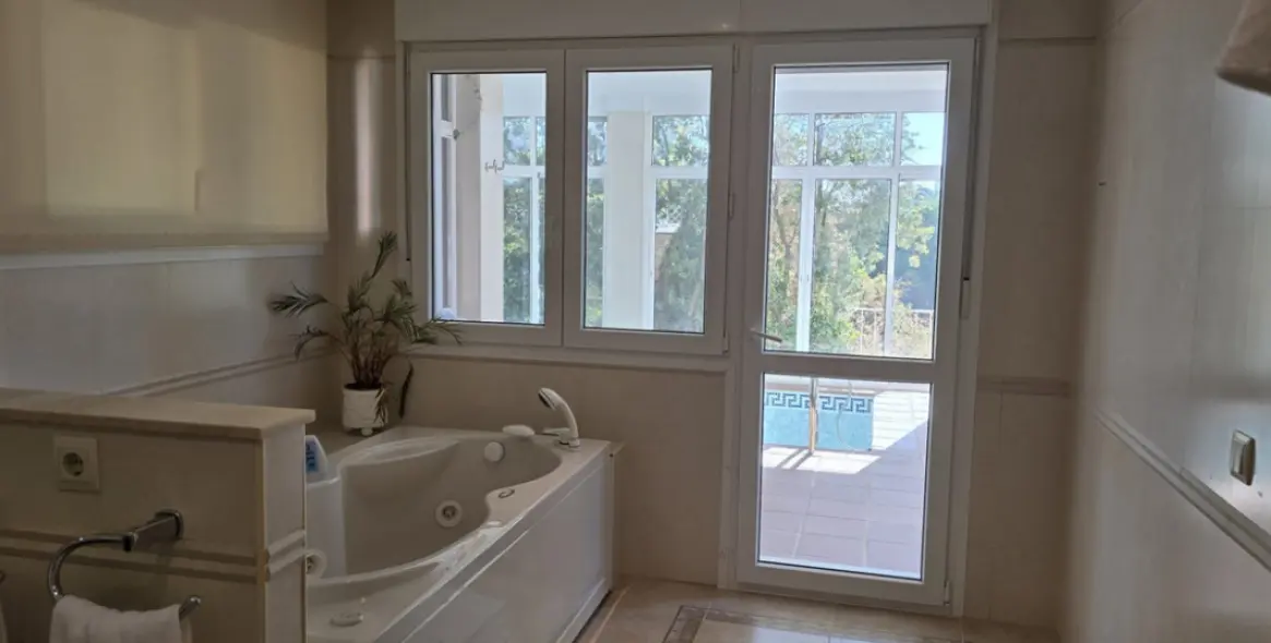 Venta de villa independiente en Alhaurín de la Torre 17