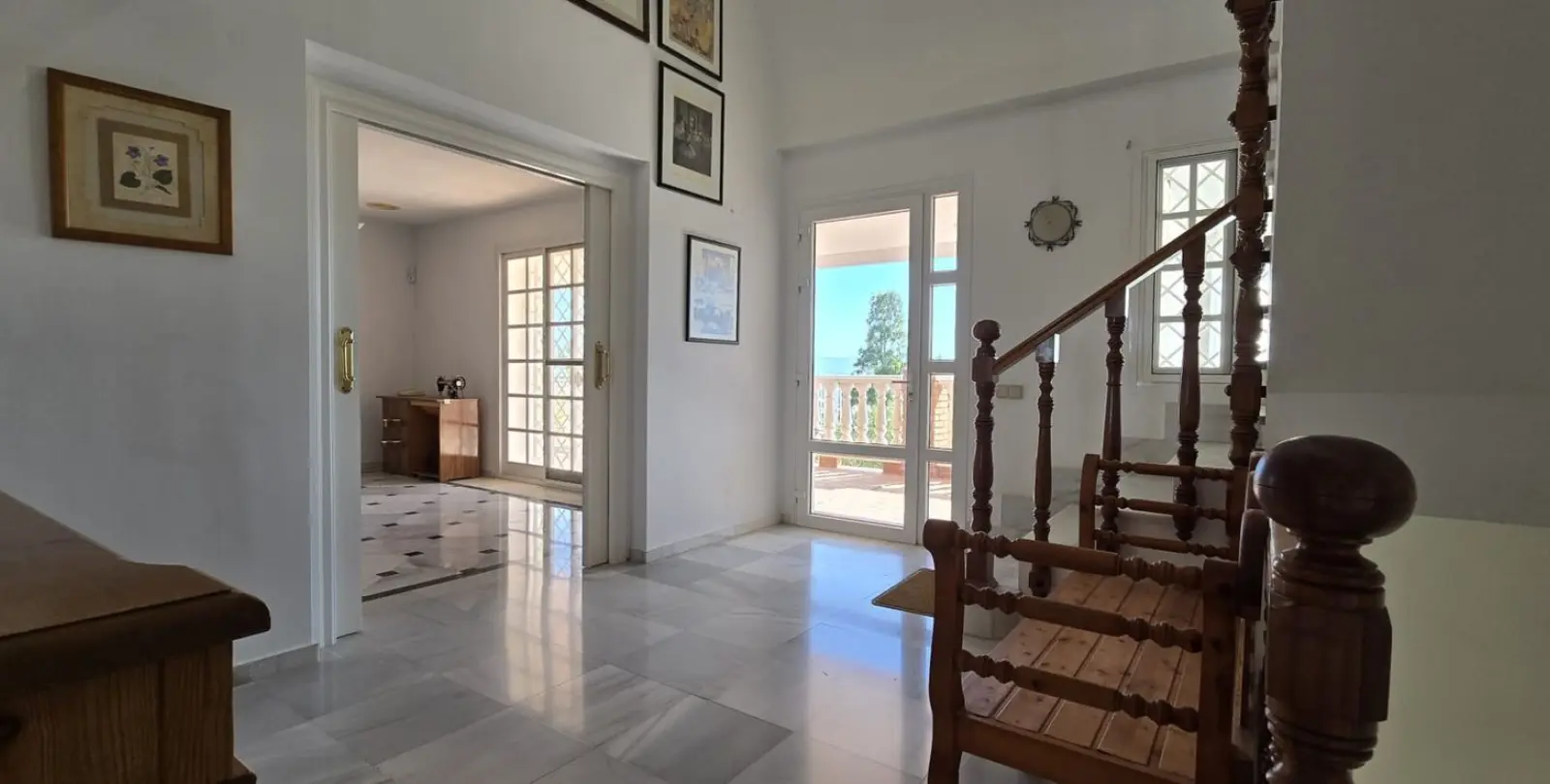 Продажа  отдельно стоящей виллы в Alhaurín de la Torre 21