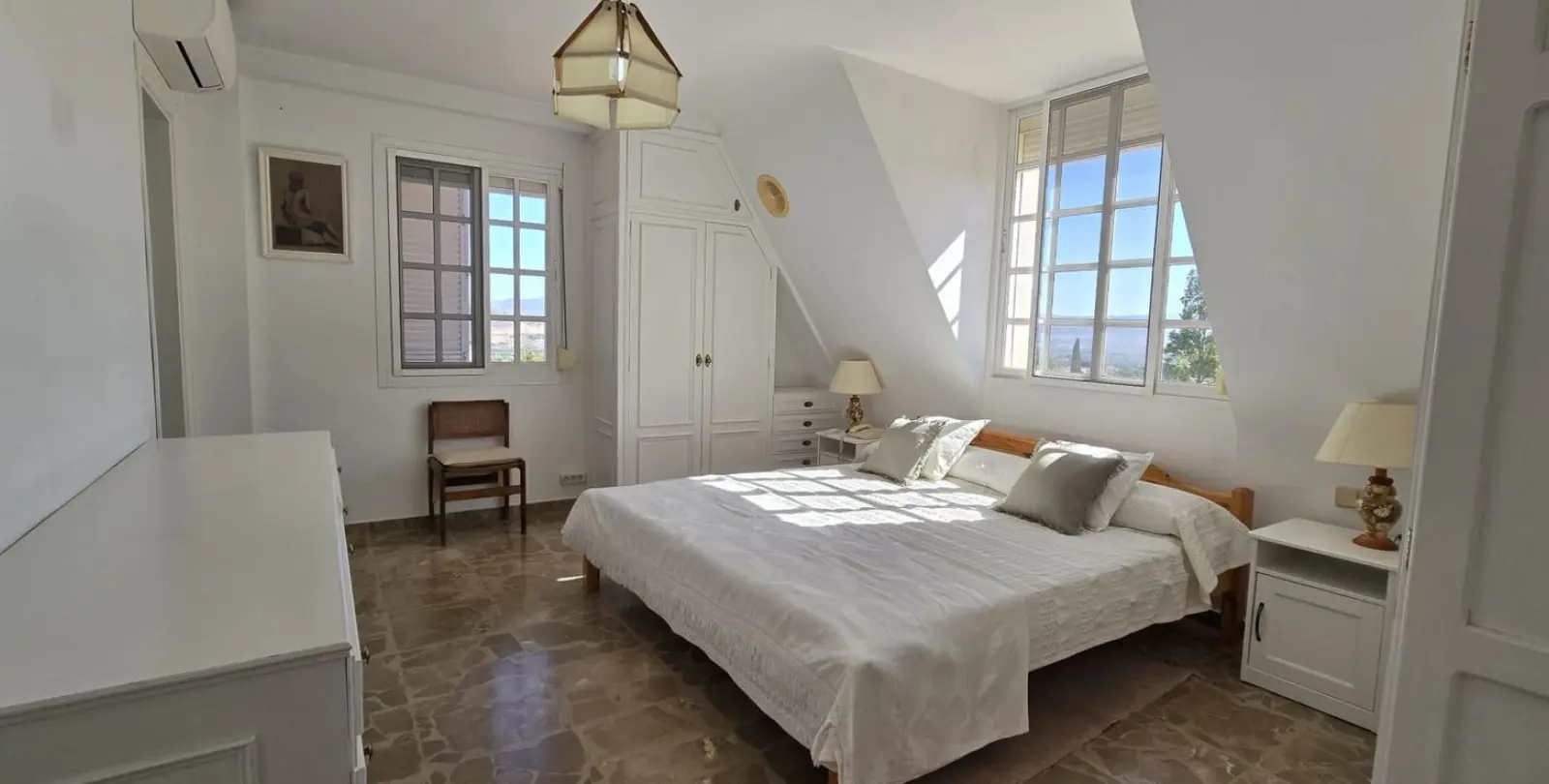 Продажа  отдельно стоящей виллы в Alhaurín de la Torre 35