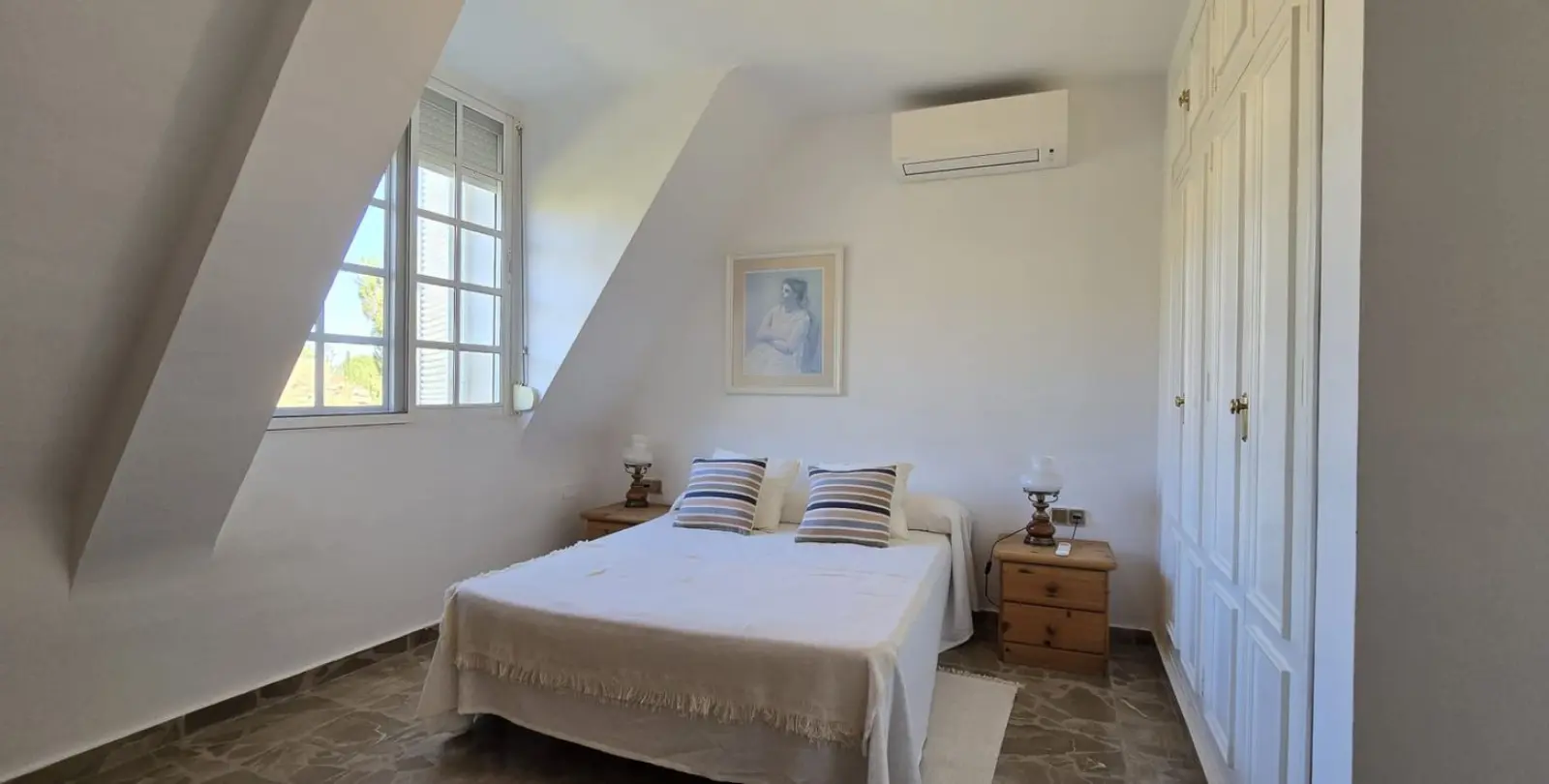 Продажа  отдельно стоящей виллы в Alhaurín de la Torre 41