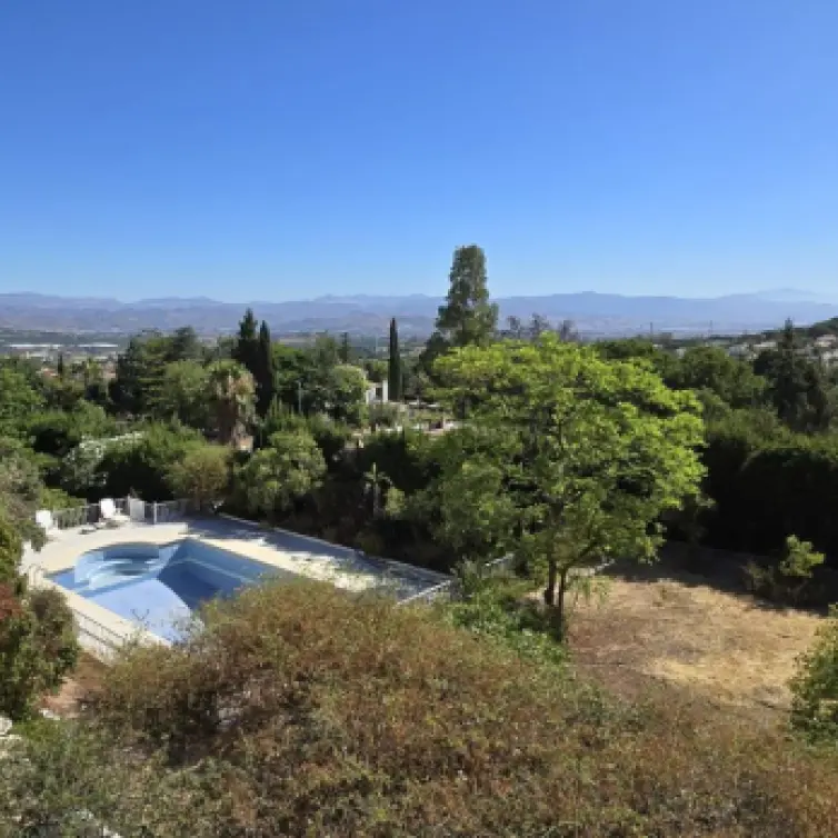 Sale of detached villa in Alhaurín de la Torre