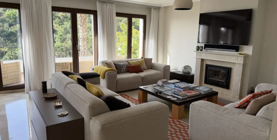 Venta de villa independiente en Benahavís 2