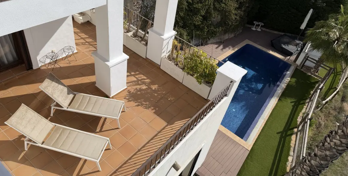 Venta de villa independiente en Benahavís 10