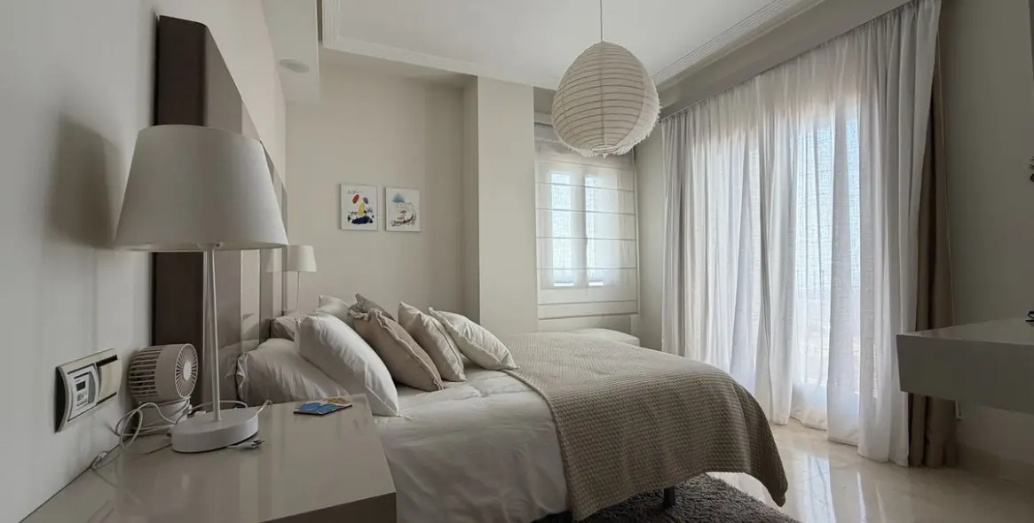 Venta de villa independiente en Benahavís 15