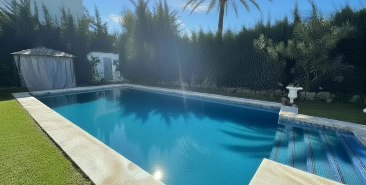 Venta de villa independiente en Estepona 8