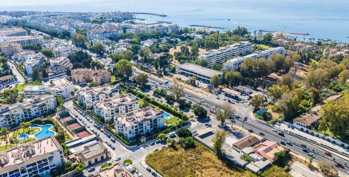Venta de restaurante en Puerto Banús 4