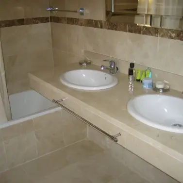 Long-term rent of penthouse in Estepona