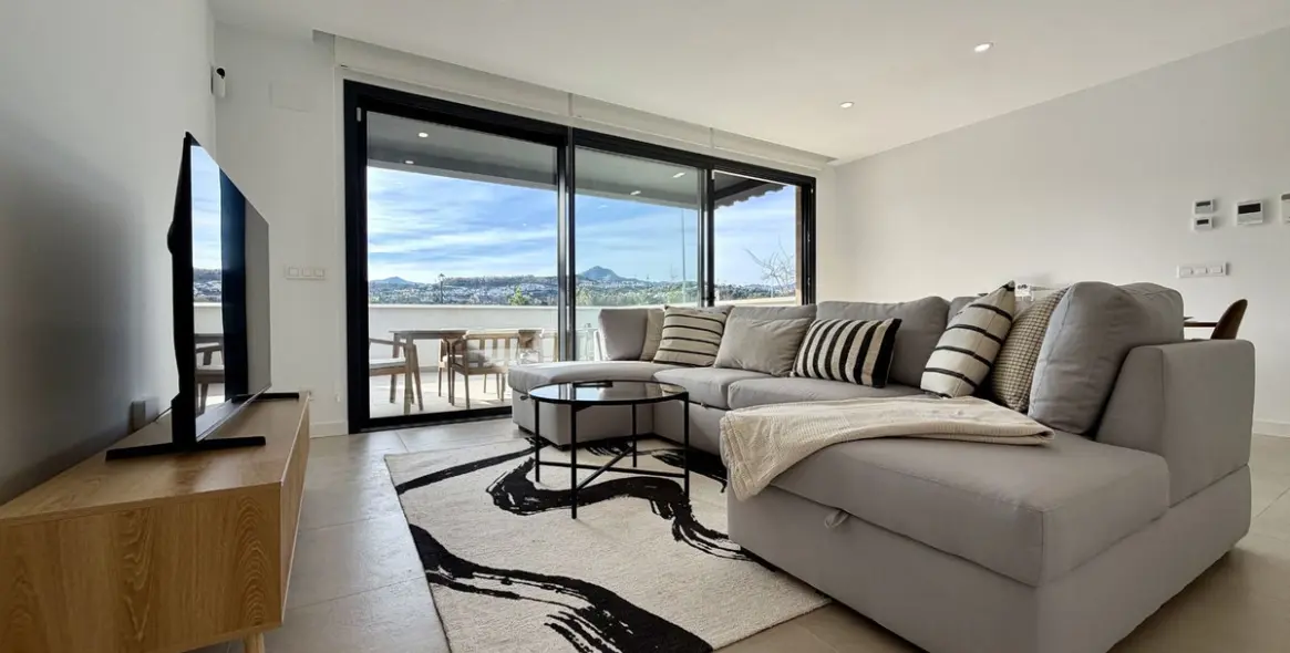 Long-term rent of semi-detached house in Atalaya 3