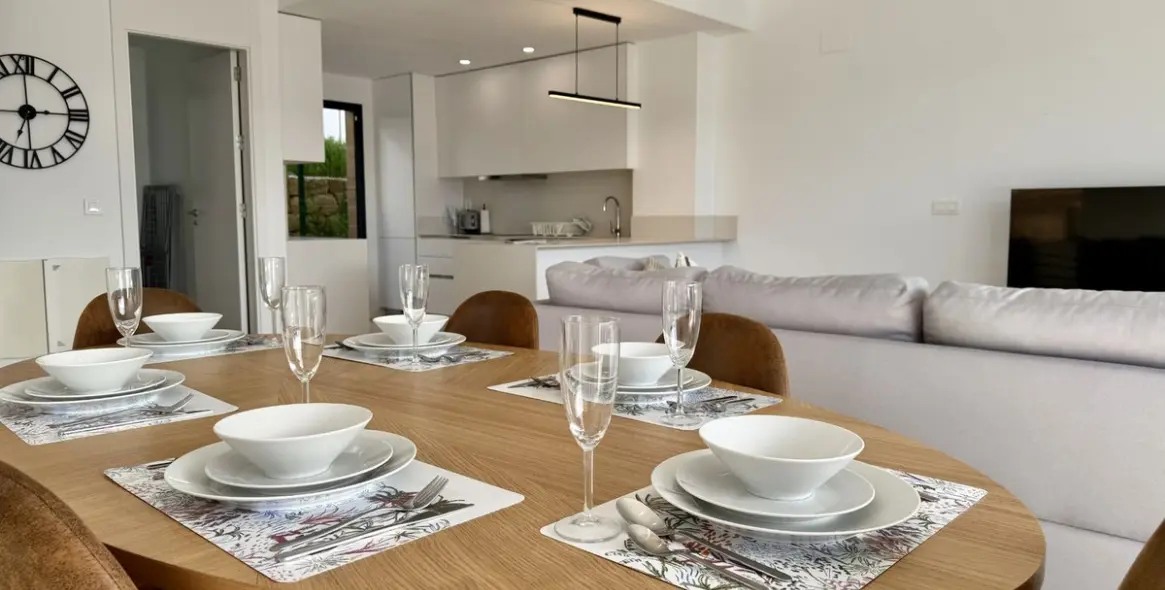 Long-term rent of semi-detached house in Atalaya 10