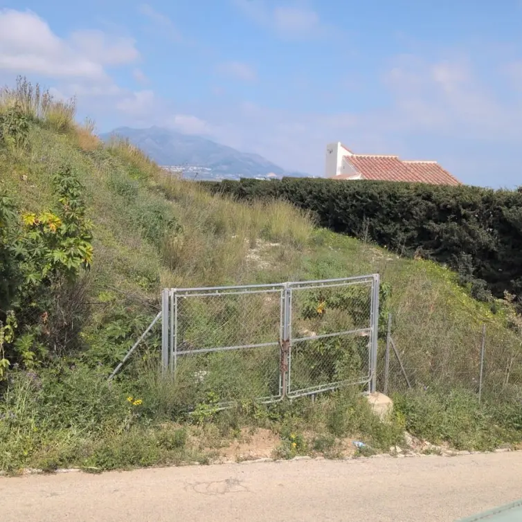 Venta de parcela residencial en Mijas