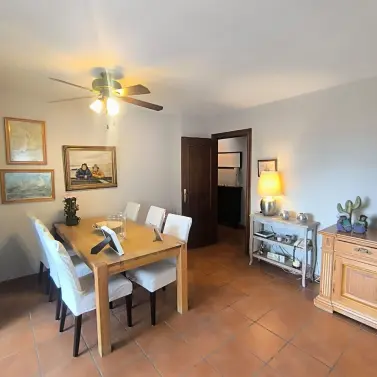 Sale of middle floor apartment in Fuengirola