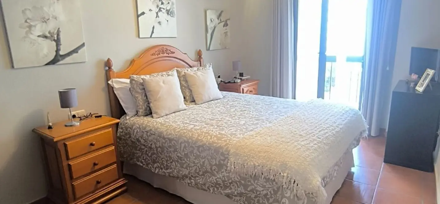 Venta de apartamento en planta media en Fuengirola 3