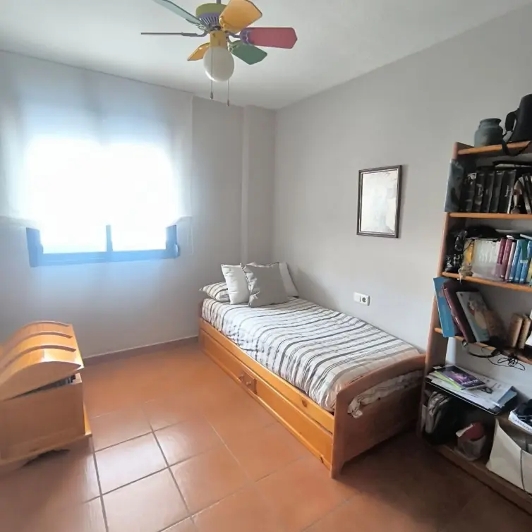 Venta de apartamento en planta media en Fuengirola