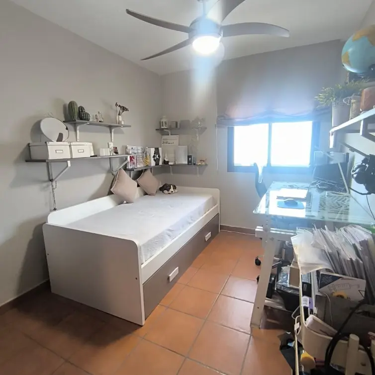 Venta de apartamento en planta media en Fuengirola