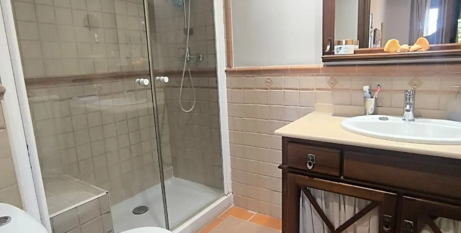 Venta de apartamento en planta media en Fuengirola 10
