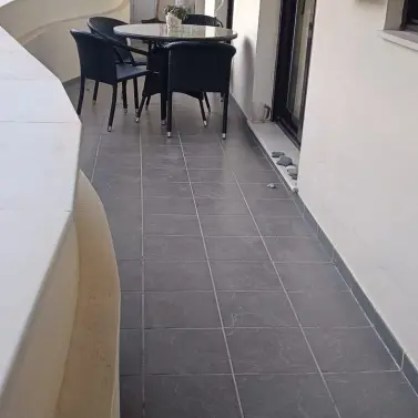 Venta de apartamento en planta baja en Estepona