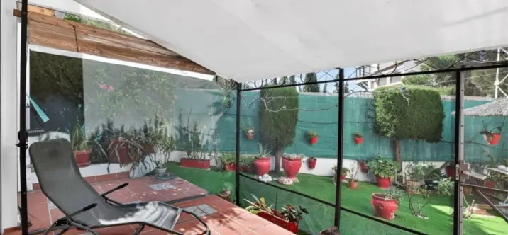 Sale of townhouse in Calahonda 4