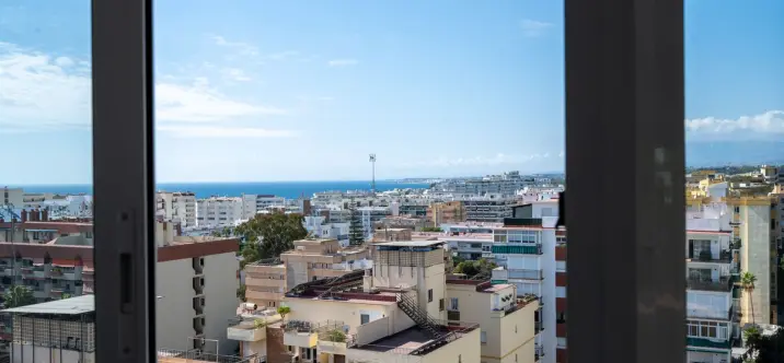 Продажа апартаментов на среднем этаже в Marbella 0