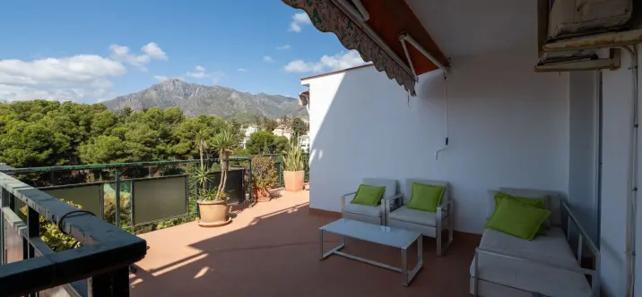 Продажа апартаментов на среднем этаже в Marbella 3