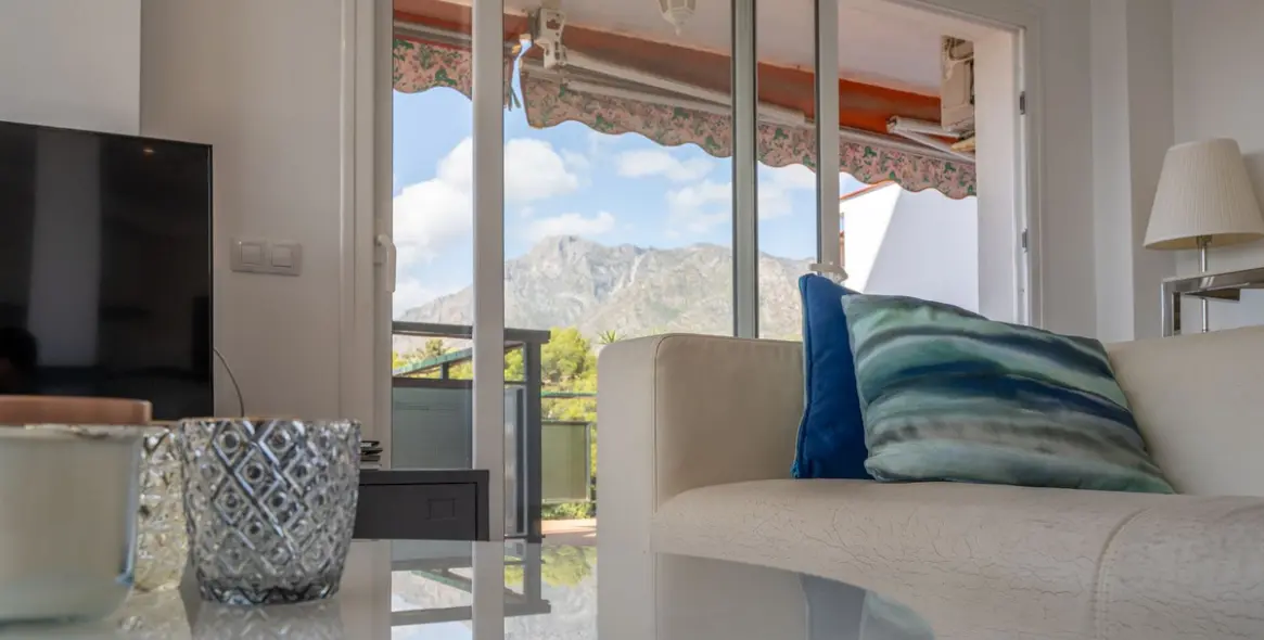 Продажа апартаментов на среднем этаже в Marbella 15