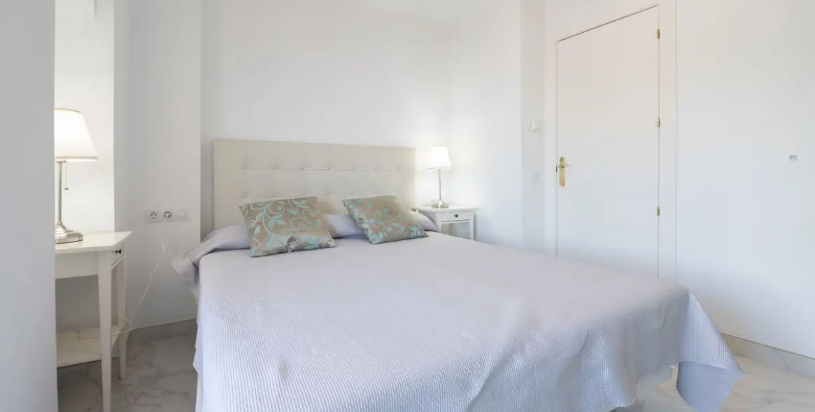 Продажа апартаментов на среднем этаже в Marbella 18