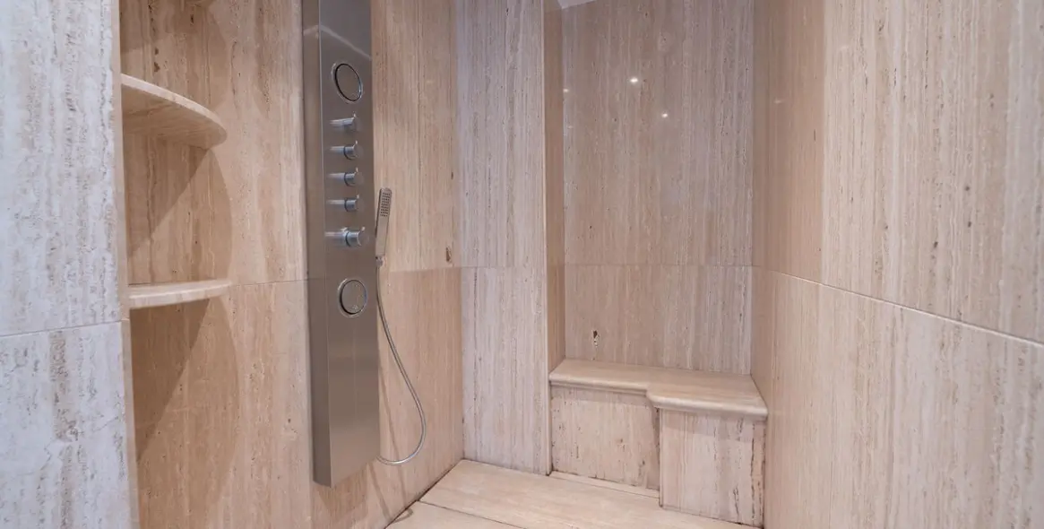 Продажа апартаментов на среднем этаже в Marbella 19