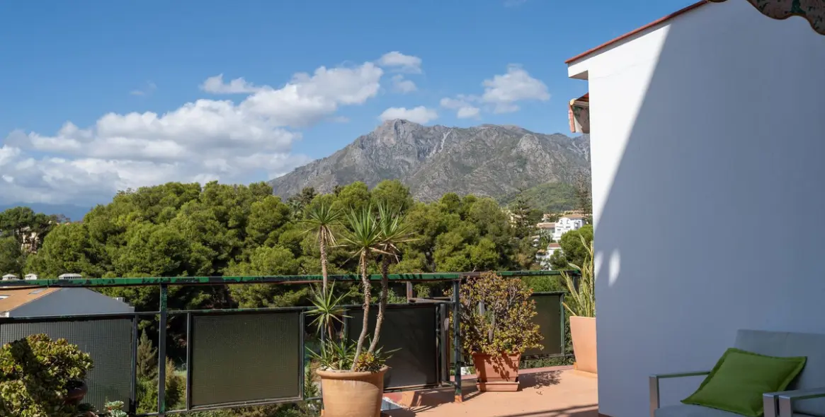 Продажа апартаментов на среднем этаже в Marbella 26