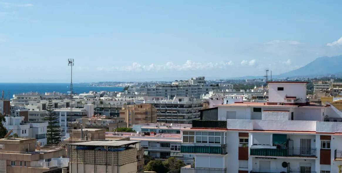 Продажа апартаментов на среднем этаже в Marbella 27