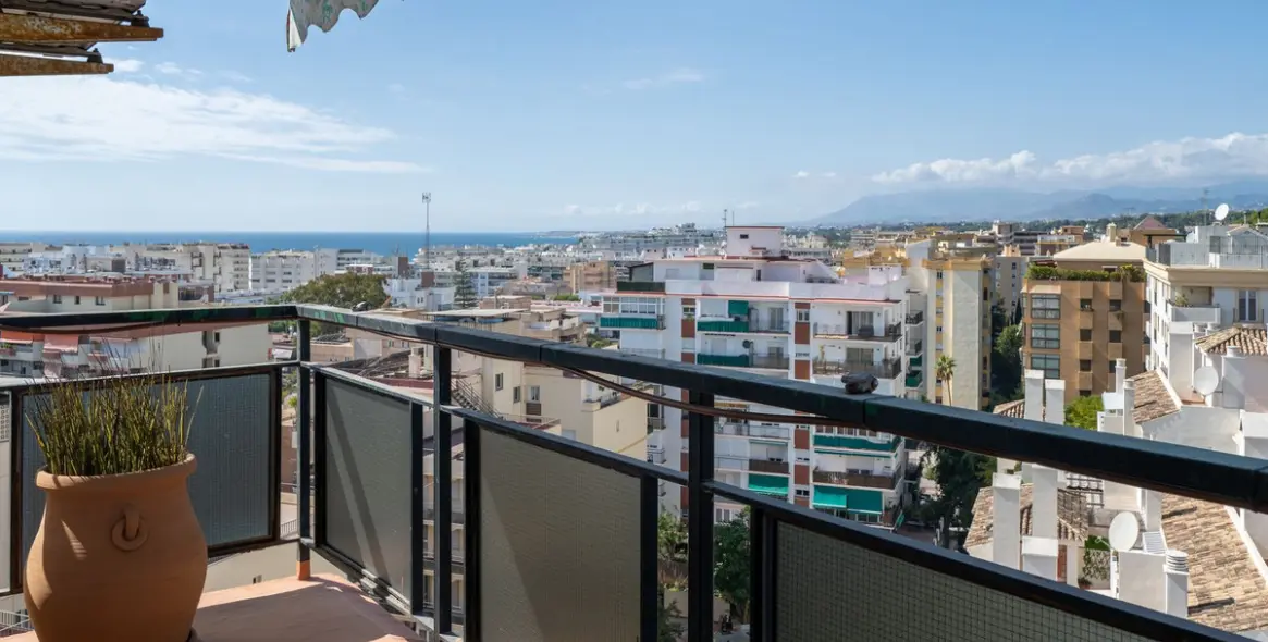 Продажа апартаментов на среднем этаже в Marbella 32