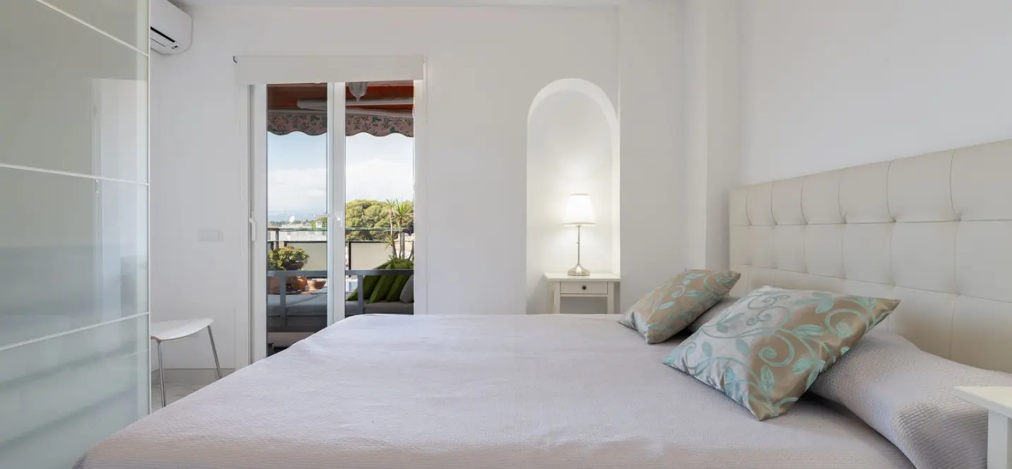 Продажа апартаментов на среднем этаже в Marbella 1