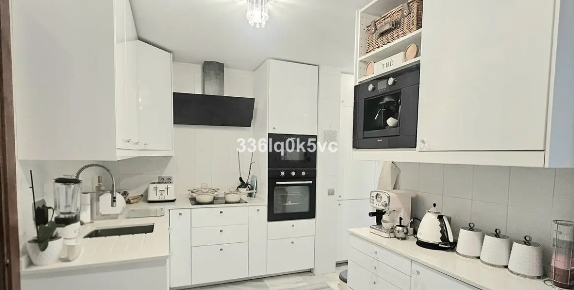 Sale of detached villa in Benahavís 11