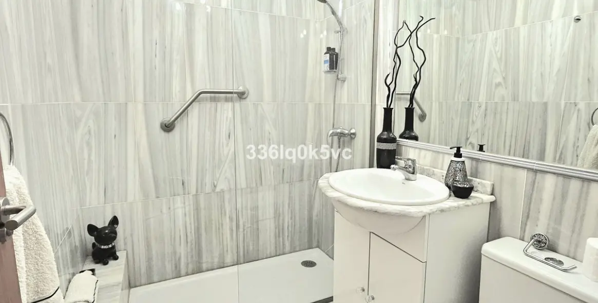 Sale of detached villa in Benahavís 15