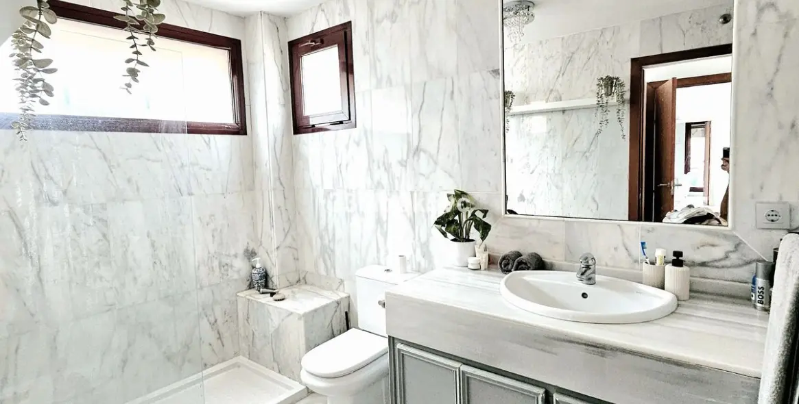 Sale of detached villa in Benahavís 16