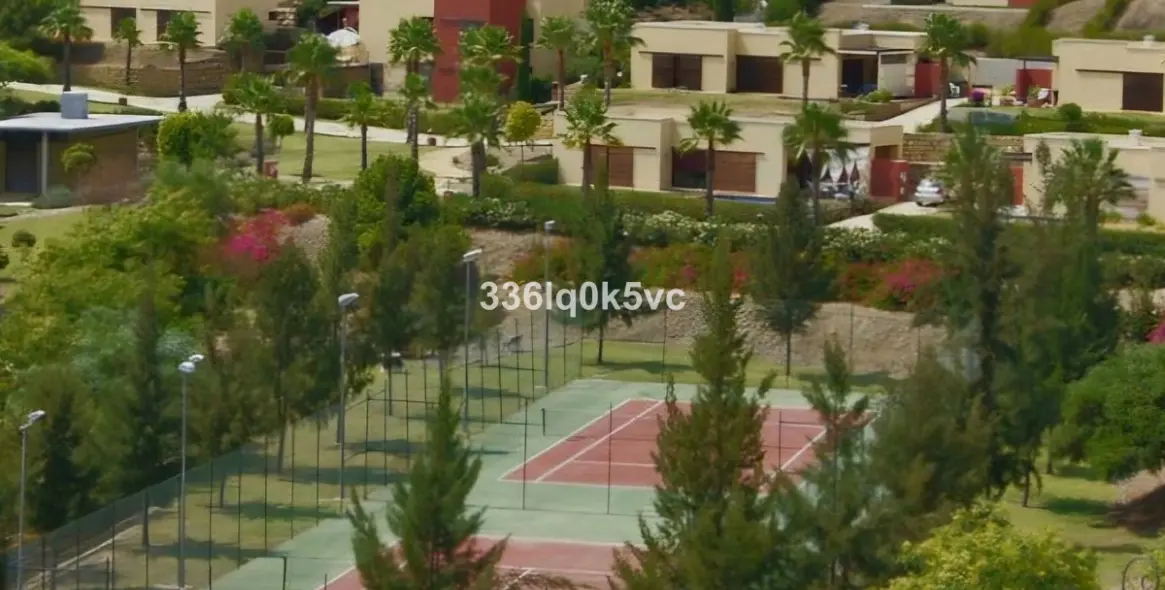 Sale of detached villa in Benahavís 23