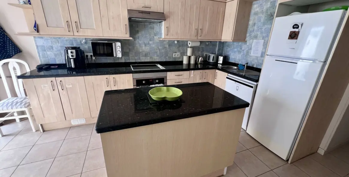 Продажа таунхауса в New Golden Mile 5