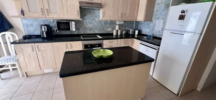 Продажа таунхауса в New Golden Mile 4