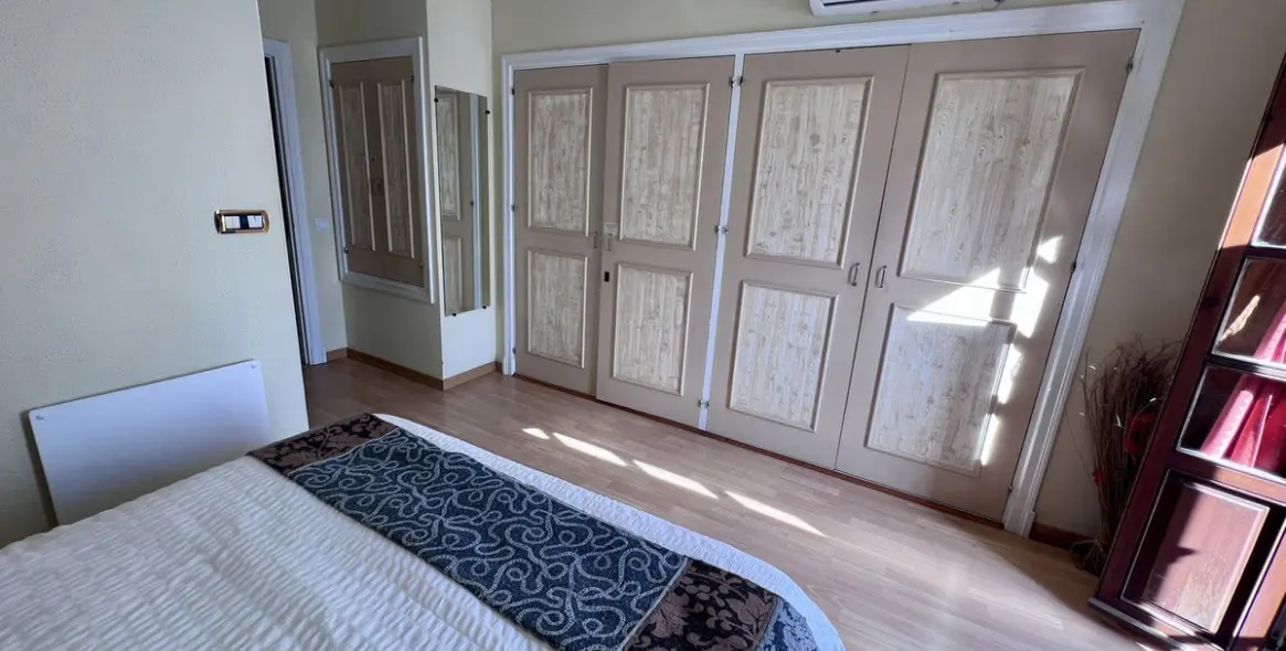 Продажа таунхауса в New Golden Mile 15