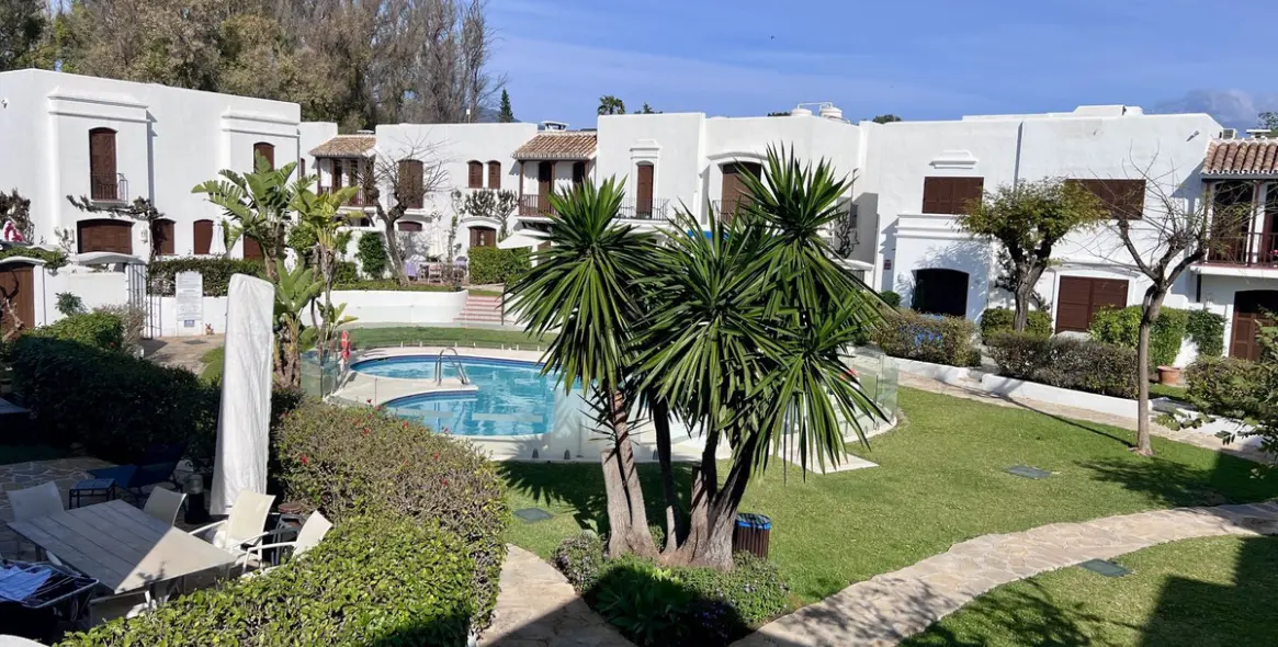 Продажа таунхауса в New Golden Mile 21